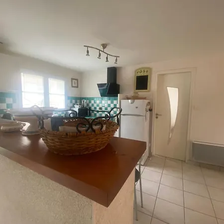 Prázdninový dům Plain-pied Avec Jardin Cloture Et Wifi, Proche - Fr-1-22-396 *