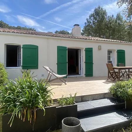 Plain-pied Avec Jardin Cloture Et Wifi, Proche - Fr-1-22-396 펜션