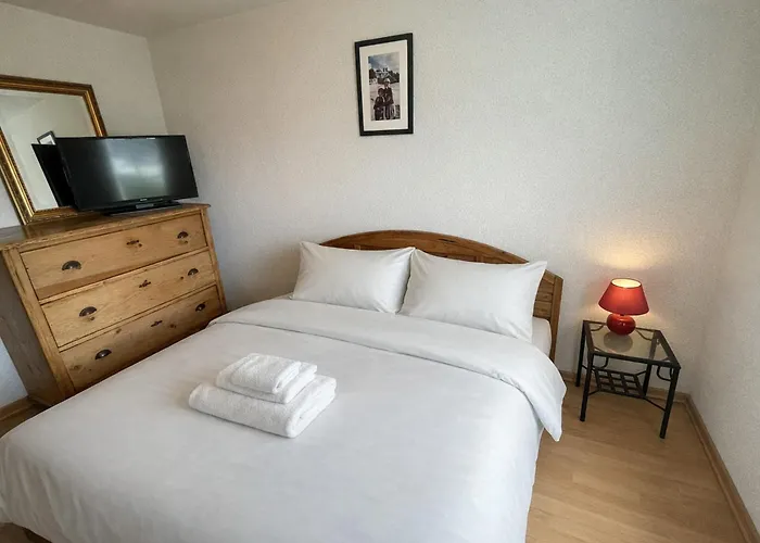 Hébergement de vacances Plain-pied Avec Jardin Clôturé Et Wifi, Proche - Fr-1-22-396 La Tranche-sur-Mer